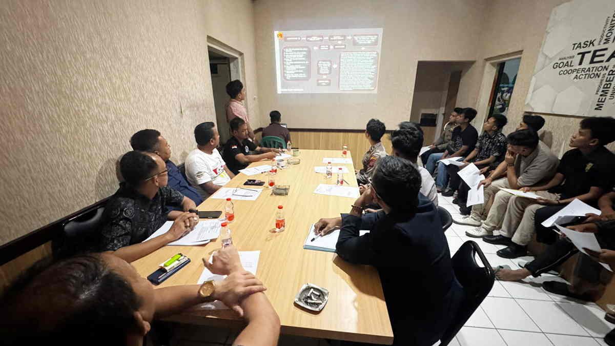 Heboh guru sd diduga dianiaya di kontrakan hingga tewas, tidak mau ekshumasi jasad korban penyelidikan dihentikan polisi