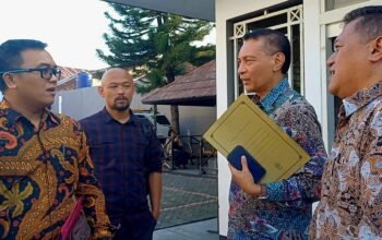 Mediasi gugatan glmpk vs pt. uni dan gubernur jabar diwarnai kehadiran diduga penyusup, pengacara glmpk minta hakim mediator bertindak tegas