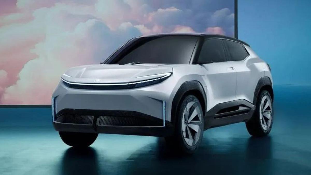 Mobil listrik toyota