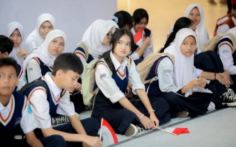 Pemkot bandung dan pt di sepakati program wisata edukasi kedirgantaraan untuk siswa