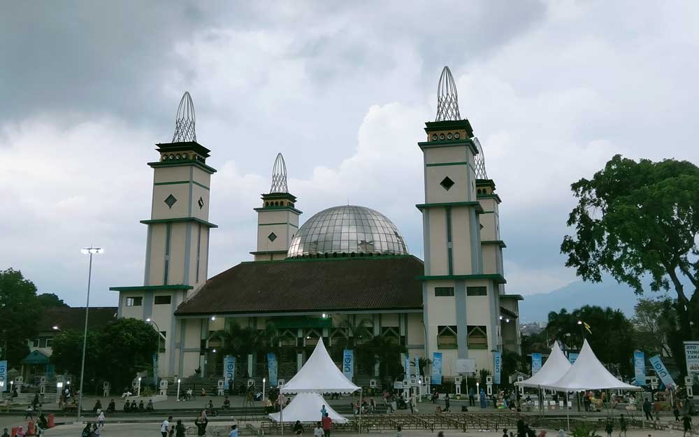 alun alu garut